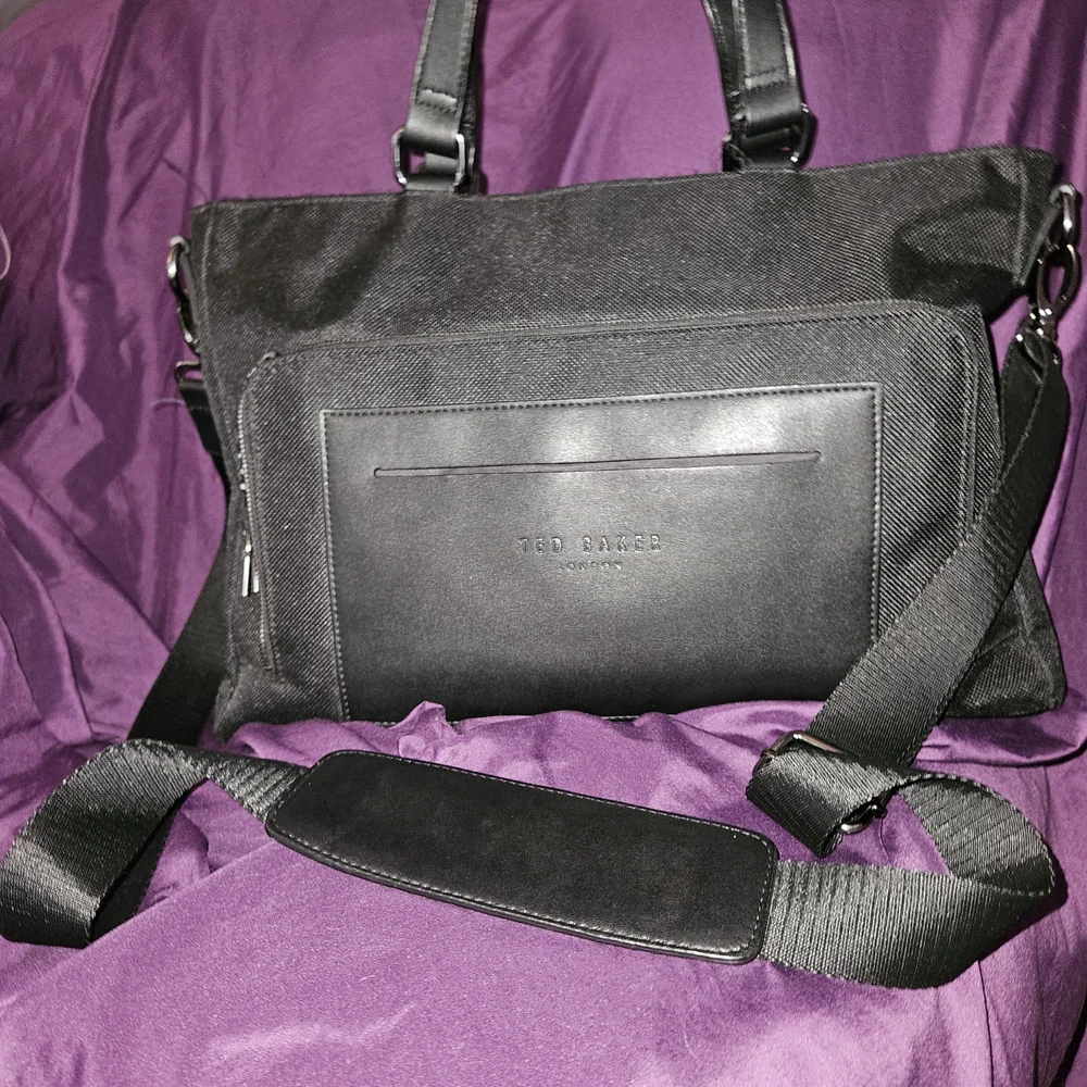 TED BAKER LONDON Laptop/Messenger Bag